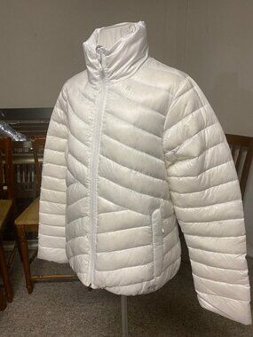 Under Armour down jacket, women's size Large, white